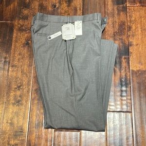 HAGGAR MEN DRESS PANTS SZ 36x32 NWT